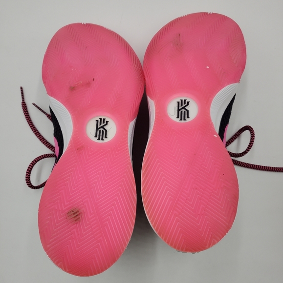 Nikeid kyrie custom Sneakers Size 7.5 - Picture 7 of 8